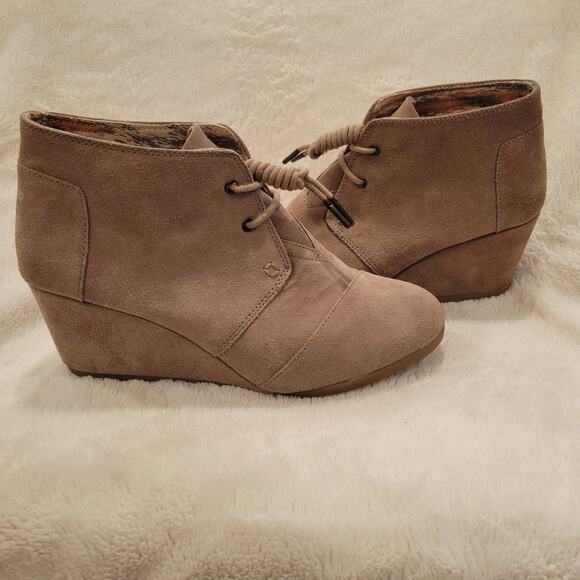 TOMS Womens Desert Wedge Suede Taupe Ankle High Heel Bootie✨️9.5 - Picture 14 of 16